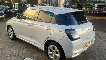 Pearl pure white New 2025 Suzuki Swift Hatchback | £17,995 (Good price)