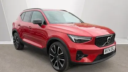 Usado Volvo XC40 Ultra 163 HP (119 kW) 2025 SUV