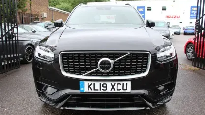 Used Volvo XC90 R-Design Pro 235 HP (172 kW) 2021 SUV