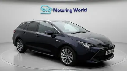 Used 2021 Toyota Corolla Design Estate | £19,300 (Fair price)