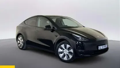 Used Tesla Model Y Long Range AWD 286 kW (389 HP) 2025 SUV