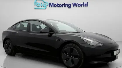 Black Used 2021 Tesla Model 3 Standard Range Sedan | £15,300 (Fair price)