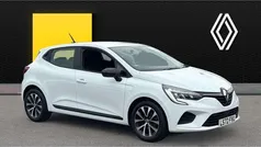 White Used 2023 Renault Clio V Evolution Hatchback | £13,194 (Good price)