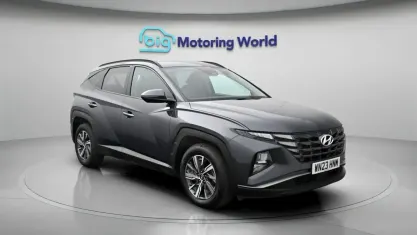Usado Hyundai Tucson SE 150 HP (110 kW) 2023 Cinzento SUV