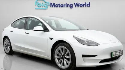 Used Tesla Model 3 RWD 222 kW (302 HP) 2022 White Sedan