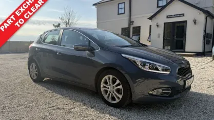 Used Kia Ceed 135 HP (99 kW) 2014 Blue Hatchback