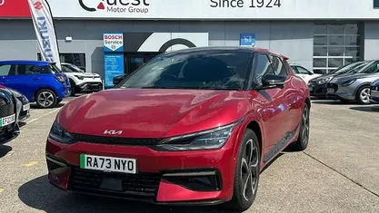 Begagnad Kia EV6 GT-Line S 239 kW (325 HK) 2023 Röd SUV
