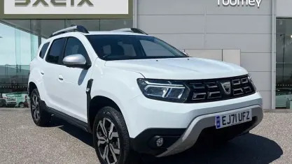 Used Dacia Duster Prestige 101 HP (74 kW) 2021 White SUV