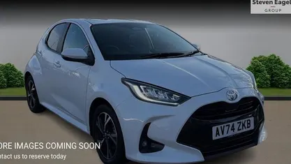 Used 2025 Toyota Yaris Hybrid Design Hatchback | £17,632 (Fair price)
