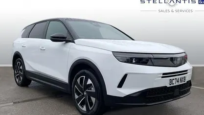 Used Vauxhall Grandland X GSe 136 HP (100 kW) 2025 Black SUV