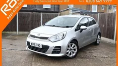 Metallic silver Used 2015 Kia Rio 2 Hatchback | £6,495 (Fair price)