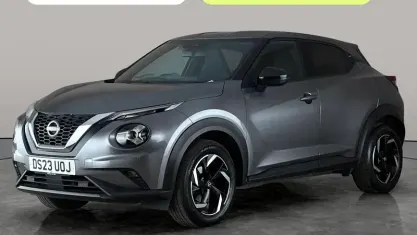 Used Nissan Juke N-Connecta 114 HP (83 kW) 2023 Grey SUV
