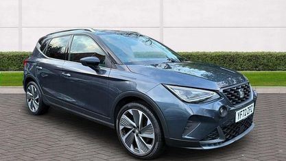 Begagnad Seat Arona FR 110 HK (80 kW) 2022 Grå SUV