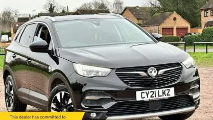 Used Vauxhall Grandland X Edition 131 HP (96 kW) 2021 Black SUV