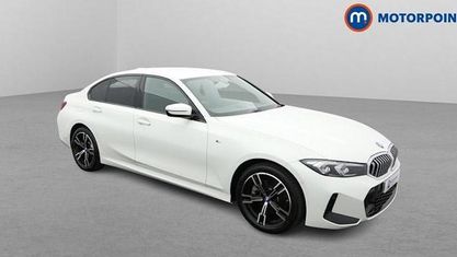 Usado BMW 330e M Sport 292 HP (214 kW) 2023 Branco Sedan
