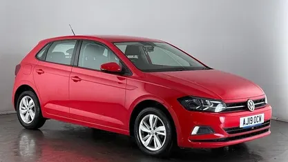 Red Used 2019 VW Polo SE Hatchback | £13,400 (Fair price)