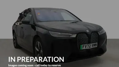 Usado BMW iX M Sport 239 kW (326 CV) 2022 Negro SUV