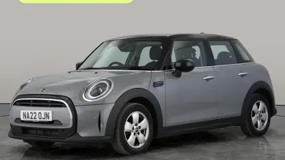 Used Mini Cooper Classic 136 HP (100 kW) 2022 Hatchback