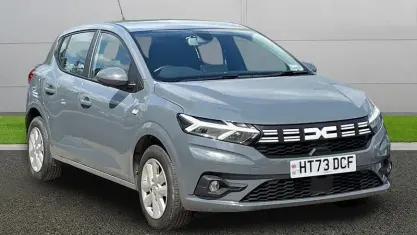 Usado Dacia Sandero Expression 101 CV (74 kW) 2025 Utilitario