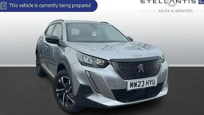 Used Peugeot 2008 Allure+ 101 HP (74 kW) 2023 SUV