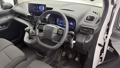 Used Toyota Proace City City 102 HP (75 kW) 2026 MPV