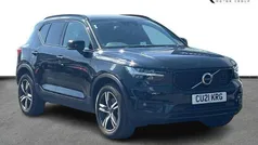 Onyx black Used 2021 Volvo XC40 R-Design SUV | £24,490 (Fair price)