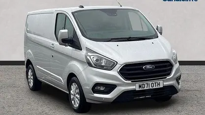 Used 2022 Ford Transit Custom Limited Van | £18,500 (Fair price)