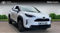 Used 2025 Toyota Yaris Cross Design SUV | £24,088 (Fair price)