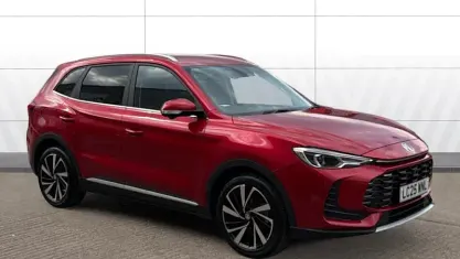 Used MG ZS Trophy 196 HP (144 kW) 2025 Red SUV