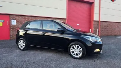 Used 2017 Hyundai i20 SE Hatchback | £5,399 (Fair price)