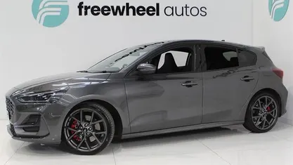 Used Ford Focus ST 280 HP (205 kW) 2024 Hatchback