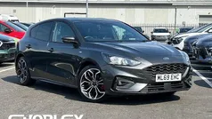 Used 2020 Ford Focus ST-Line X Hatchback | £13,497 (Fair price)
