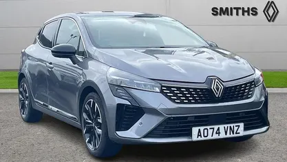 Used 2025 Renault Clio V Techno Hatchback | £17,590 (Fair price)