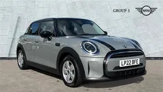 Moonwalk grey Used 2022 Mini Cooper Classic Hatchback | £18,295 (Fair price)