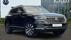 Black Used 2020 VW Touareg SEL SUV | £28,250 (Fair price)
