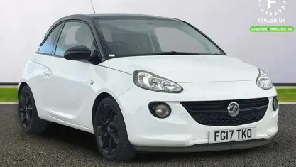 Used Vauxhall Adam 70 HP (51 kW) 2017 White Hatchback