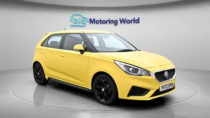 Used MG MG3 Excite 106 HP (77 kW) 2023 Yellow Hatchback