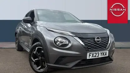Gebraucht Nissan Juke N-Connecta 143 PS (105 kW) 2023 Grau SUV