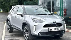 Used 2024 Toyota Yaris Hybrid Estate | £23,046 (Fair price)