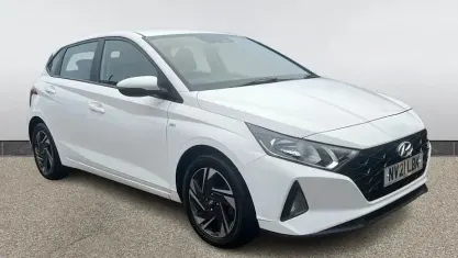 Begagnad Hyundai i20 SE 101 HK (74 kW) 2023 Halvkombi