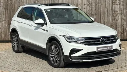 Used 2023 VW Tiguan Elegance SUV | £23,099 (Fair price)