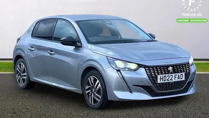 Used Peugeot 208 Allure Premium 102 HP (75 kW) 2022 Hatchback