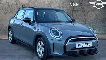 Used 2022 Mini Cooper Classic Hatchback | £17,490 (Fair price)