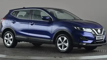 Second-hand Nissan Qashqai Acenta Premium 140 CP (102 kW) 2020 Albastru SUV