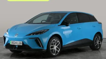 Begagnad MG MG4 EV Trophy 150 kW (204 HK) 2025 Halvkombi