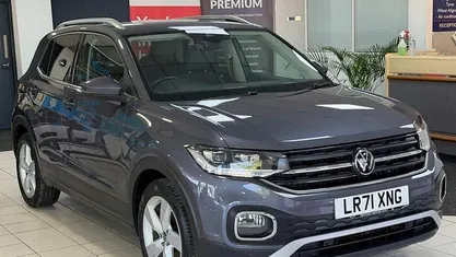 Used VW T-Cross SEL 110 HP (80 kW) 2024 SUV