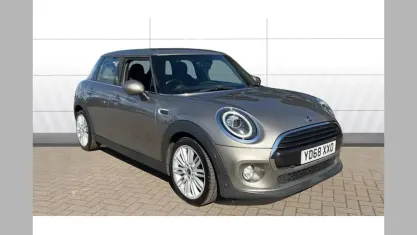 Used Mini Cooper Hatch 136 HP (100 kW) 2018 Silver Hatchback