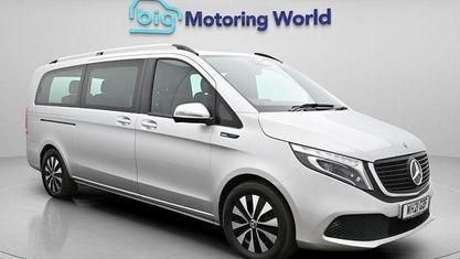 Usado Mercedes EQV300 150 kW (204 HP) 2023 Carrinha