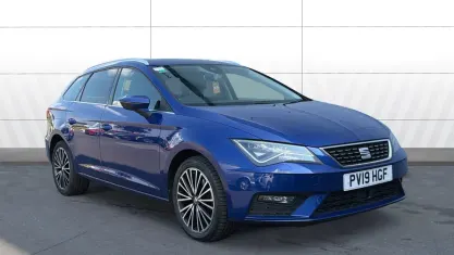 Used Seat Leon XCELLENCE Lux 190 HP (139 kW) 2019 Blue Estate