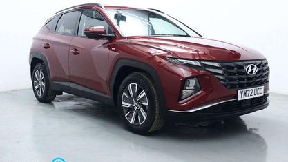 Używany Hyundai Tucson SE 150 KM (110 kW) 2023 Czerwony SUV